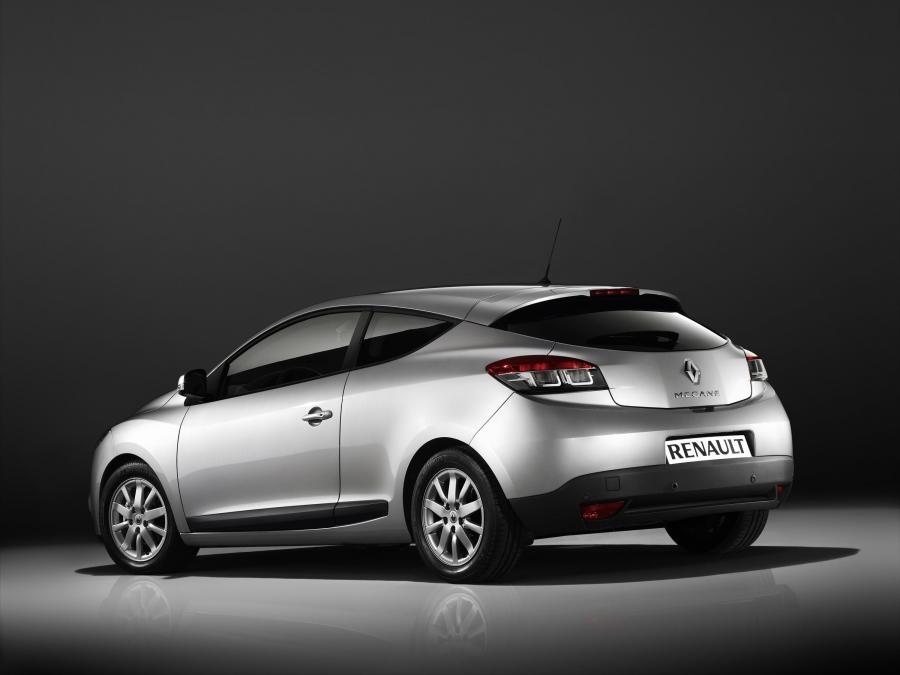  Renault Megane Coupe 2009 года  (фото 30 из 73)